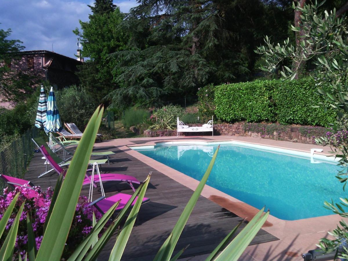 Bed And Breakfast La Maison De Nathalie Les Mayons Exterior photo