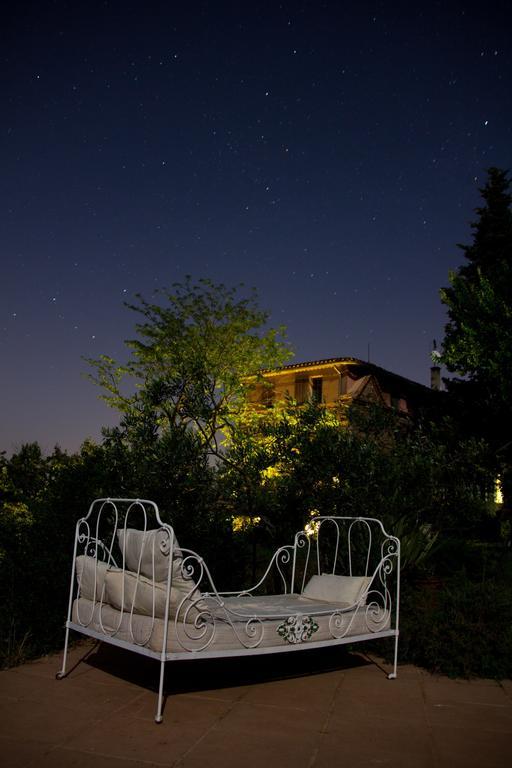 Bed And Breakfast La Maison De Nathalie Les Mayons Exterior photo